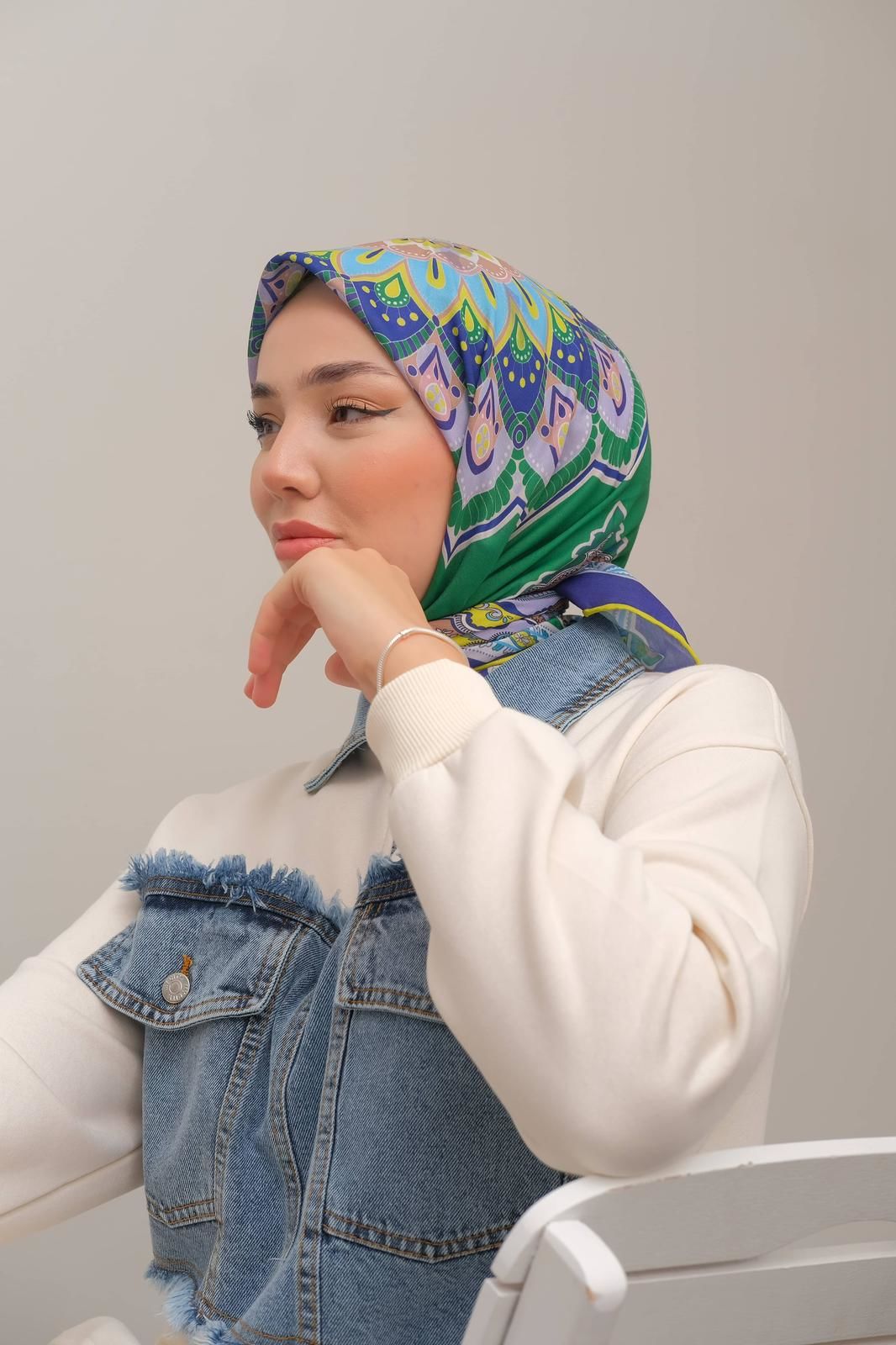 Matmazel Desen Eşarp ( Mor- Yeşil ) RTS-1013-3