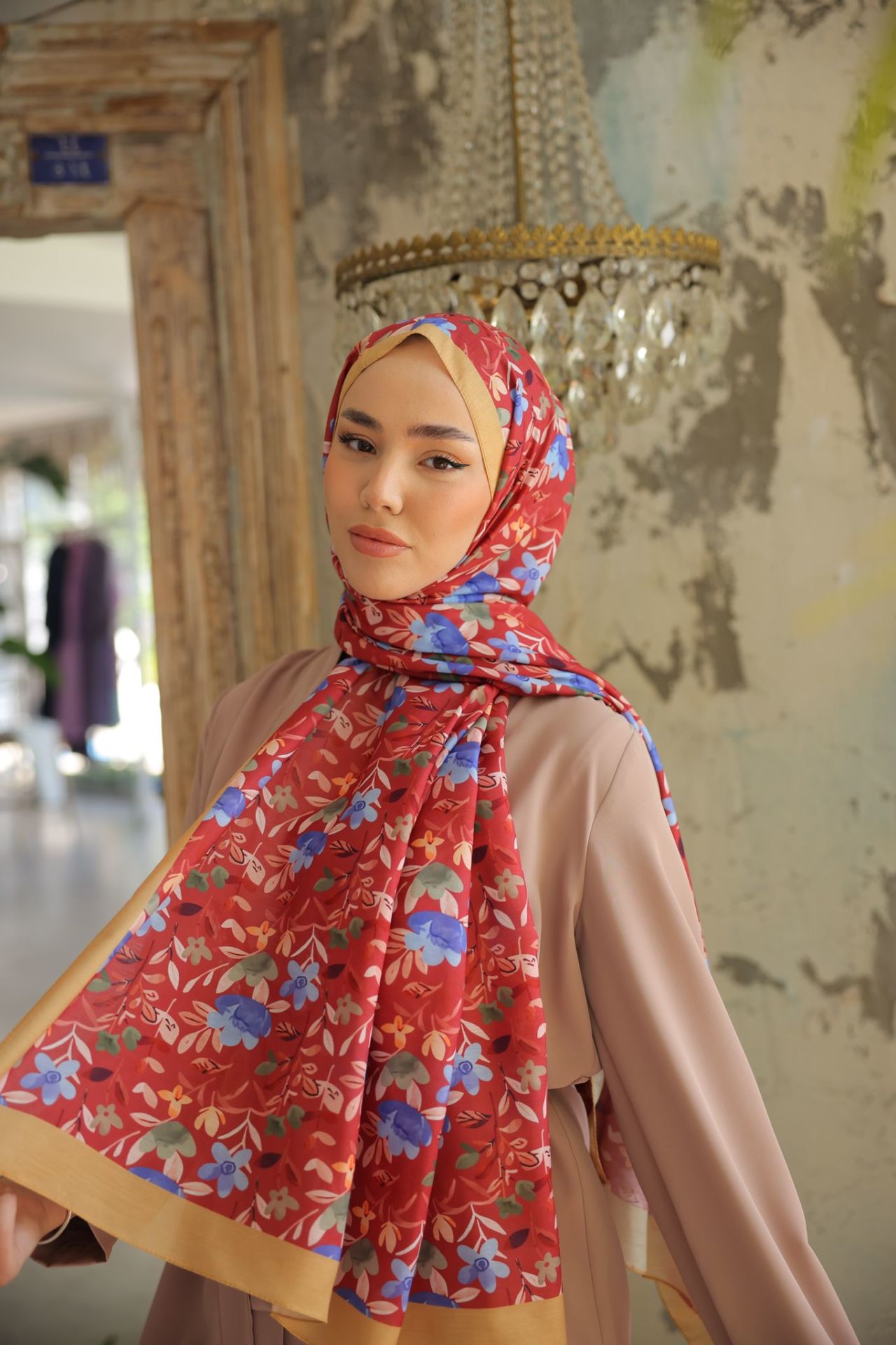 Kamelya Desen Şal ( Mercan ) RTS-1007-10
