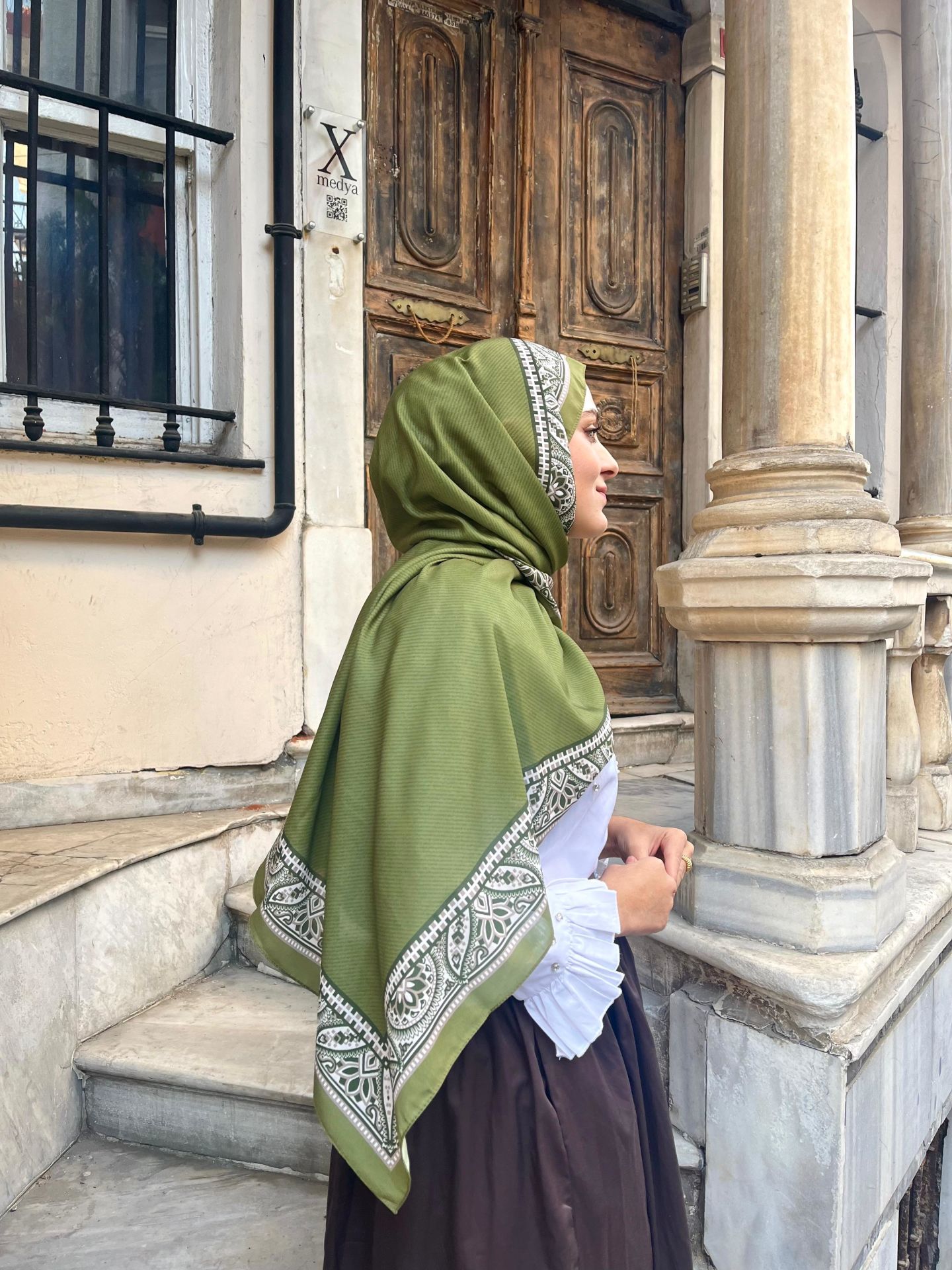 Etnik Desen Soft Şal ( Yağ Yeşili )