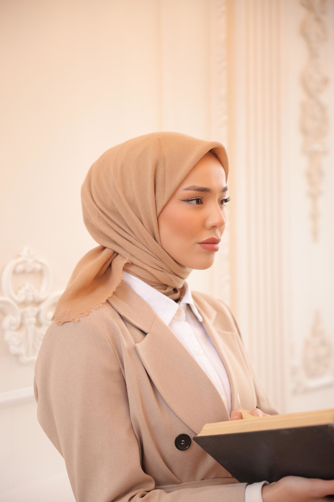 Pamuk Düz Renk Eşarp ( Bal Köpüğü )
