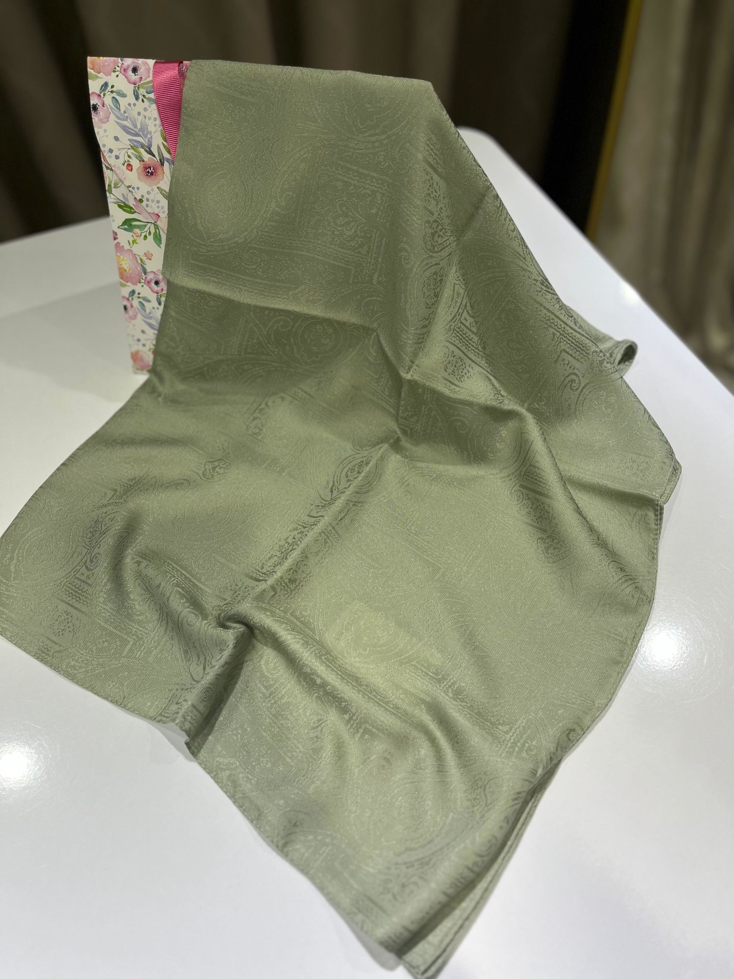 Jakar Şal Etnik Desen ( Soft Yeşil )