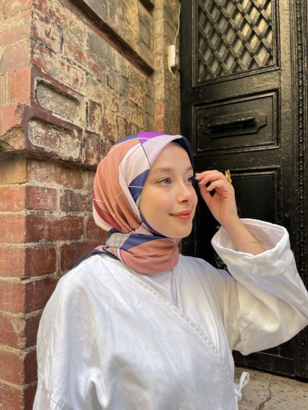 Nora Desen Eşarp ( Mor )