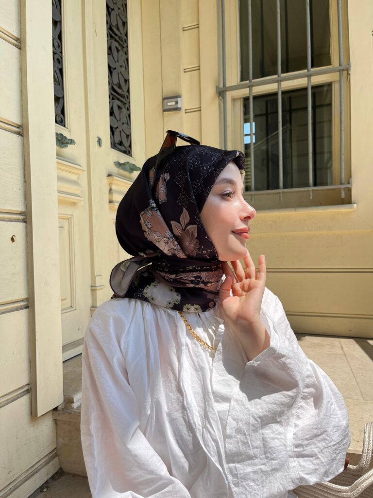 Botanik Desen ( Siyah )