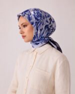 sanda desen eşarp lacivert 2