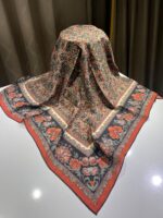 Etro desen eşarp siyah
